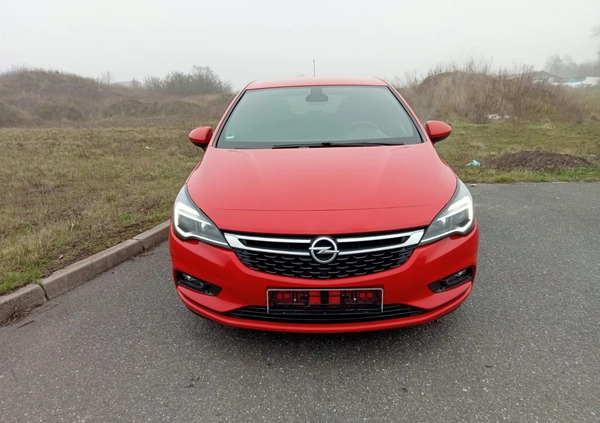 Opel Astra cena 38400 przebieg: 145000, rok produkcji 2016 z Inowrocław małe 407